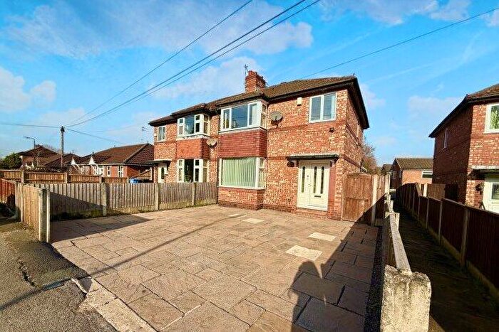 3 Bedroom Semi-Detached House To Rent In Stokoe Avenue, Altrincham, WA14