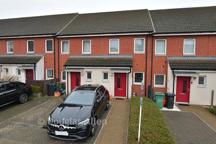 2 Bedroom Terraced House For Sale In Nightingale Grove, Basildon, Essex, SS14