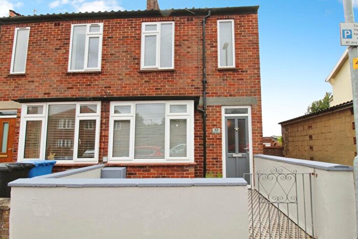 3 Bedroom Terraced House For Sale In Ella Road, Norwich, NR1