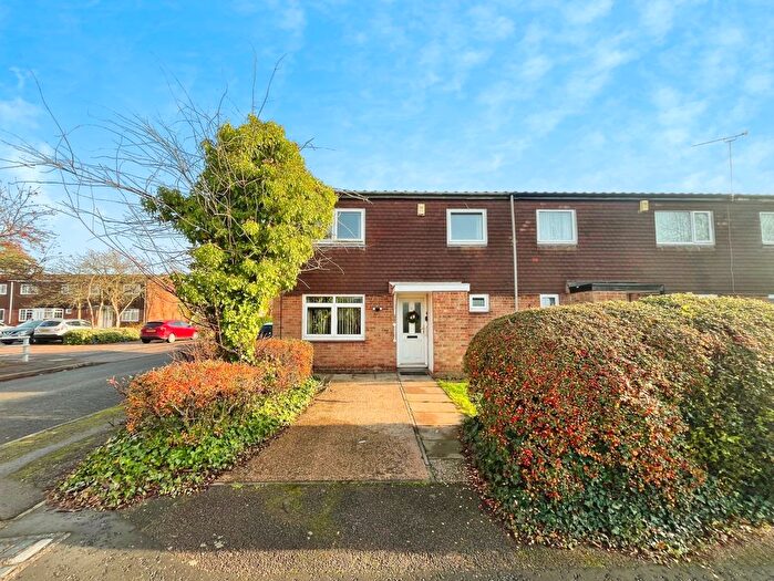 3 Bedroom End Terrace House For Sale In Allinson Close, Leicester, Leicestershire, LE5