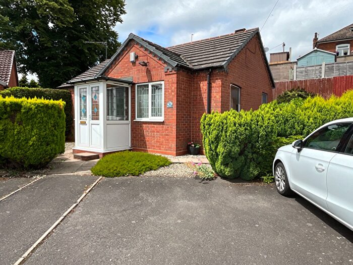 2 Bedroom Bungalow For Sale In Delph Road, Brierley Hill, DY5