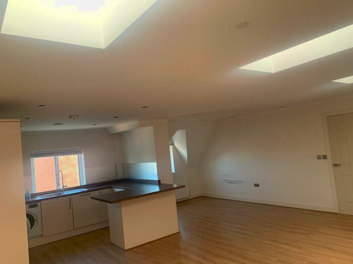 1 Bedroom Apartment To Rent In Poplar Road, Solihull, B91