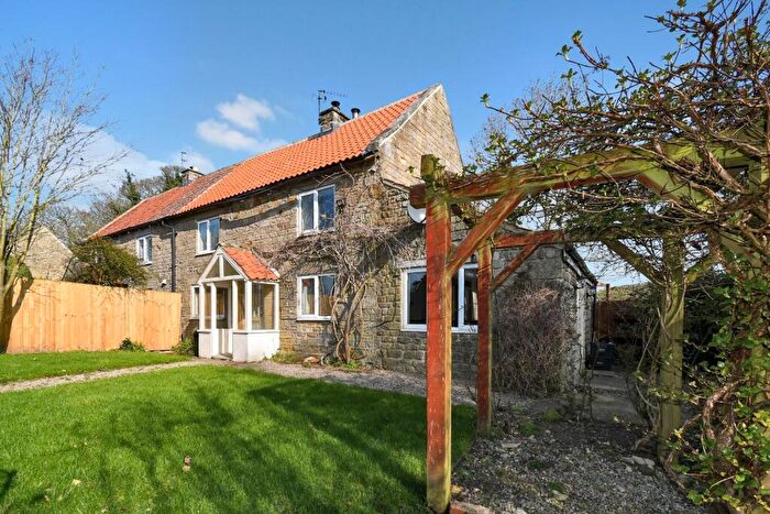 3 Bedroom Semi-Detached House For Sale In Hutts Lane, Grewelthorpe, Ripon, HG4