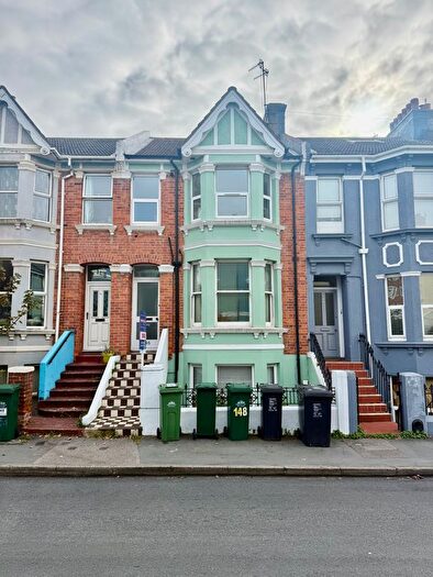 1 Bedroom Flat For Sale In Queens Park Road, Brighton, BN2