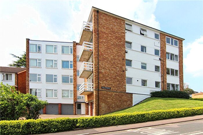 1 Bedroom Flat To Rent In Hillymead, Thornton Hill, SW19