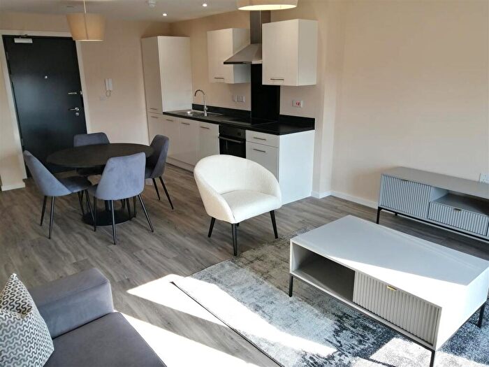 2 Bedroom Apartment To Rent In The Bailey, City Road, M15