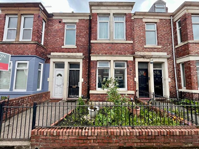 2 Bedroom Flat To Rent In Woodbine Street, Gateshead, NE8