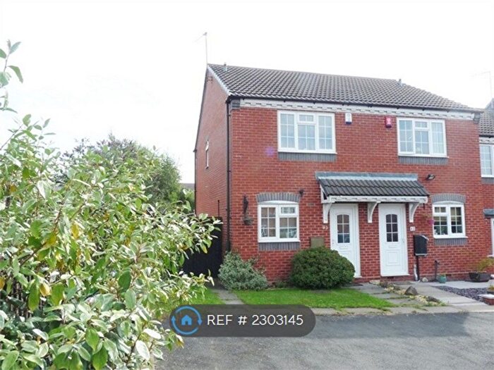 2 Bedroom Semi-Detached House To Rent In Mistletoe Drive, Walsall, WS5