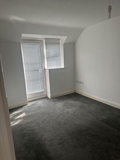 2 Bedroom Apartment To Rent In Larch Close, Plot, Nuneaton, Warwickshire, CV10