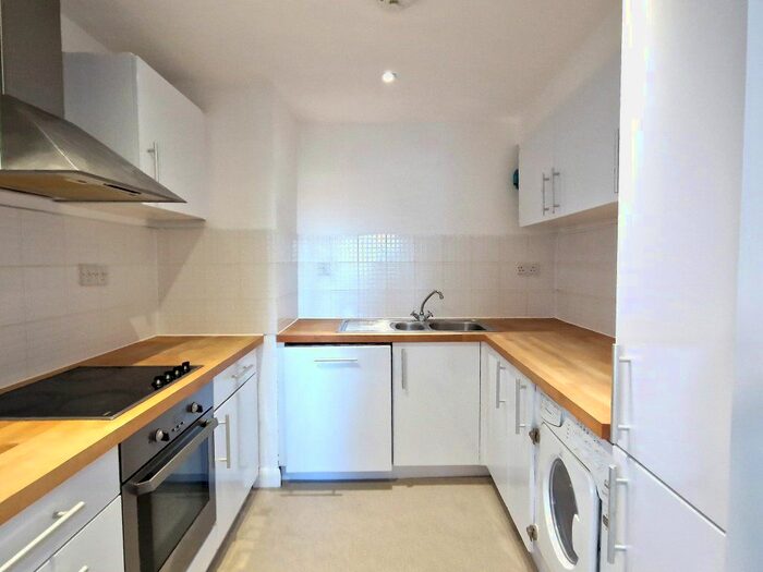 Studio To Rent In St. Margarets Street, Canterbury, CT1