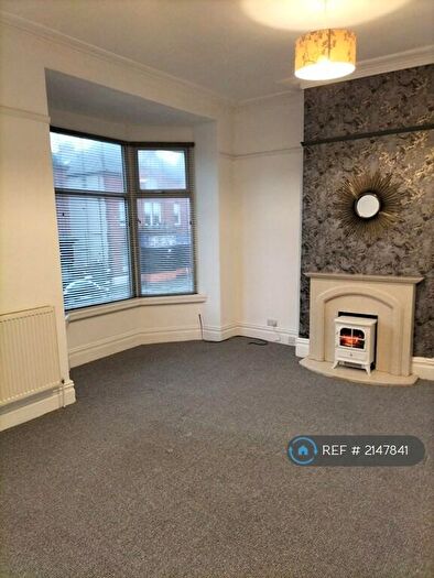 4 Bedroom Maisonette To Rent In St Davids Rd South, Lytham St. Annes, FY8