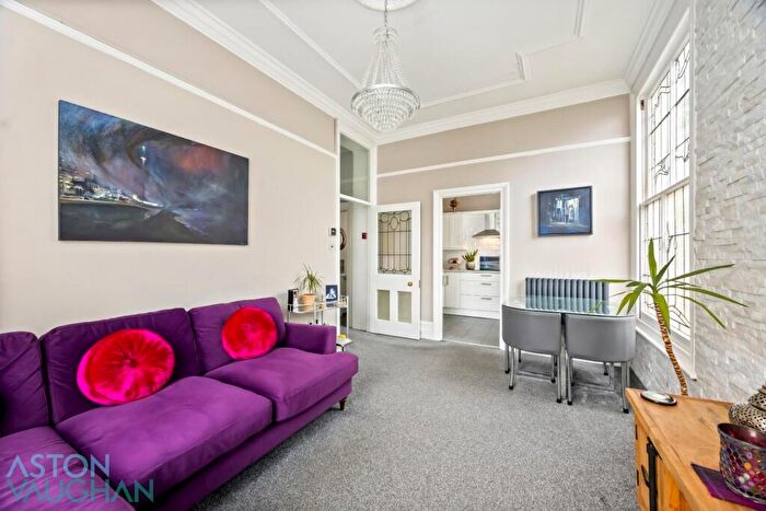 2 Bedroom Apartment For Sale In Sillwood Place, Brighton, BN1
