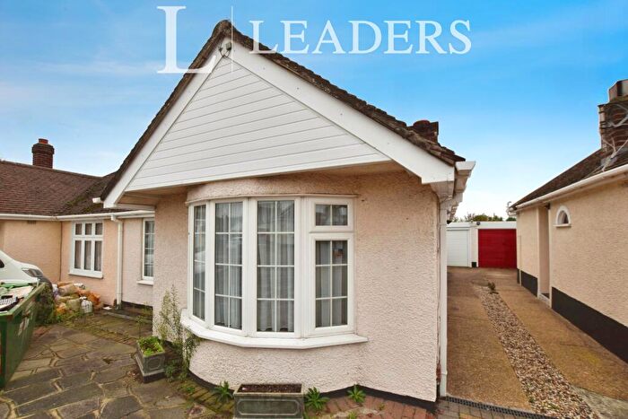 2 Bedroom Bungalow To Rent In Ethelred Gardens, Wickford, Essex, SS11