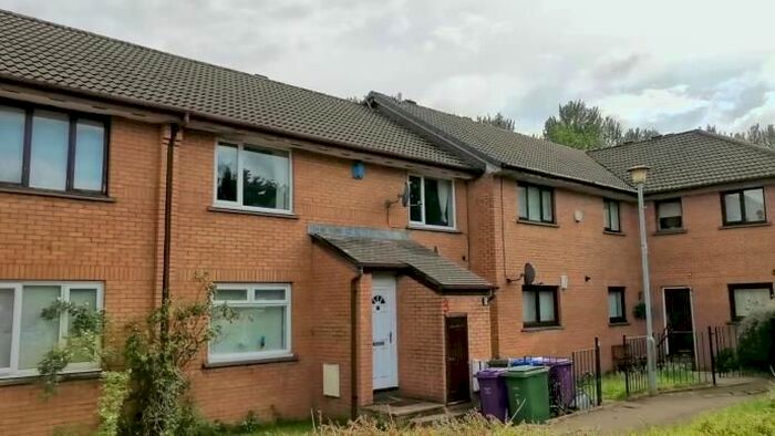 2 Bedroom Flat To Rent In Morgan Mews, Glasgow, G42