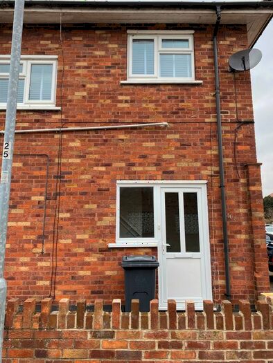 1 Bedroom Flat To Rent In Middlethorpe Grove, York, YO24