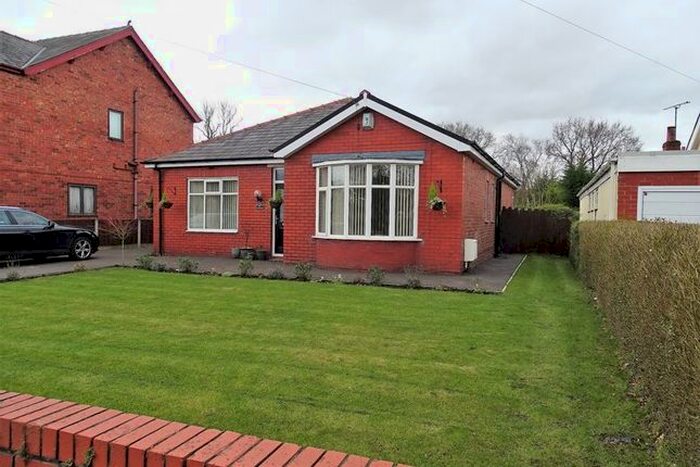 2 Bedroom Detached Bungalow To Rent In Chain House Lane, Whitestake, Preston, PR4