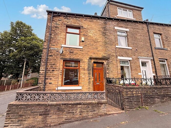 2 Bedroom End Of Terrace House For Sale In Derby Street, Sowerby Bridge, HX6