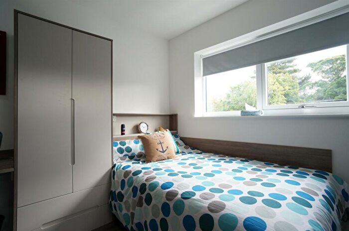 Studio To Rent In College Road, Bangor, LL57