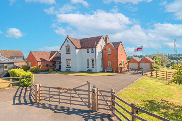 5 Bedroom Detached House For Sale In Fernhill Farm, Fernhill Lane, Balsall Common, No Chain, CV7