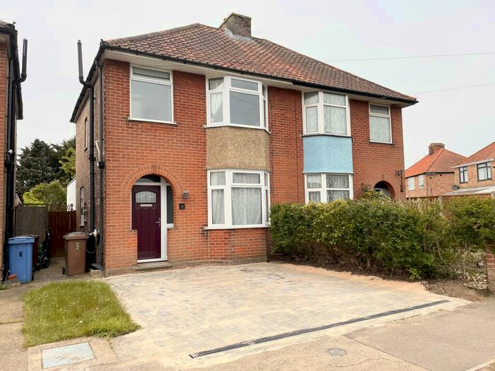 3 Bedroom House To Rent In Maybury Road, Ipswich, IP3