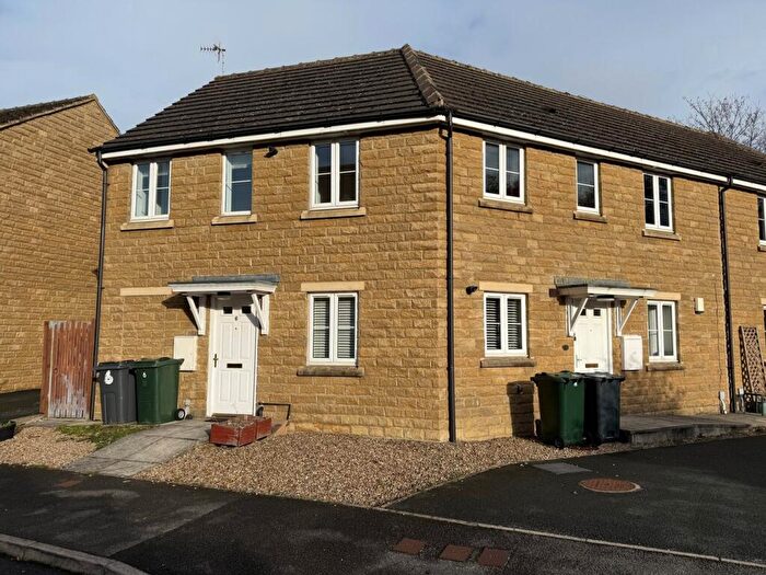 2 Bedroom Apartment For Sale In Goodfellow Close, Cottingley, Bingley, BD16