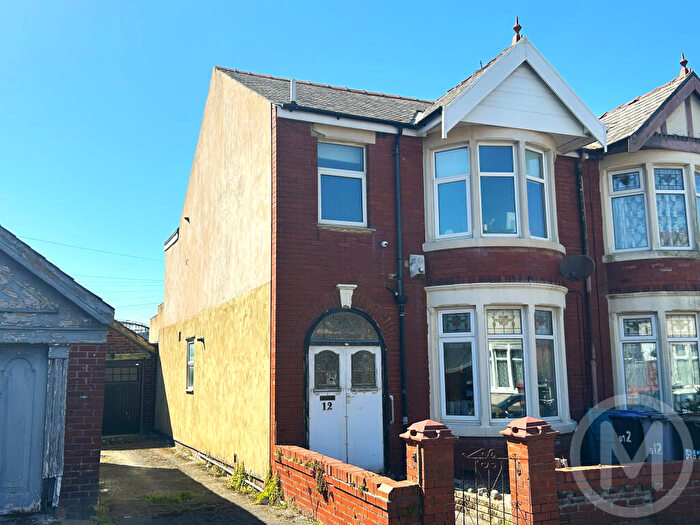 2 Bedroom Apartment For Sale In Trent Road, Blackpool, FY4