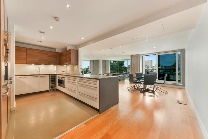 3 Bedroom Flat To Rent In Lensbury Avenue, London, SW6