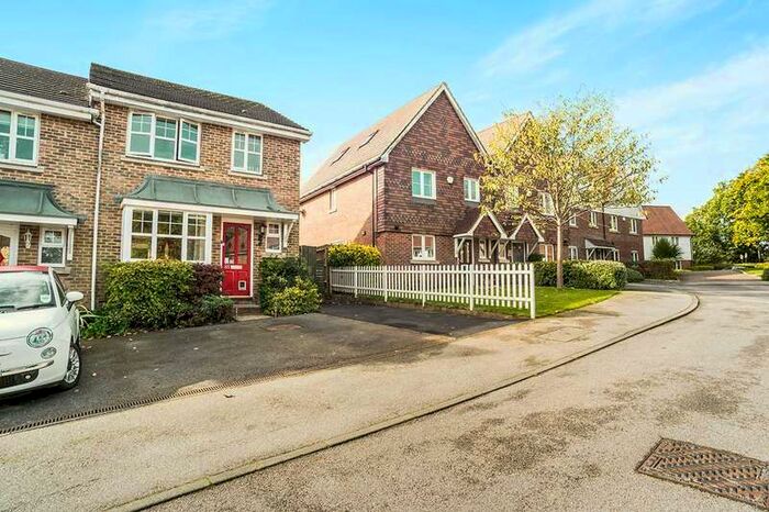 3 Bedroom Semi-Detached House To Rent In Pellings Farm Close, Crowborough, East Sussex, TN6