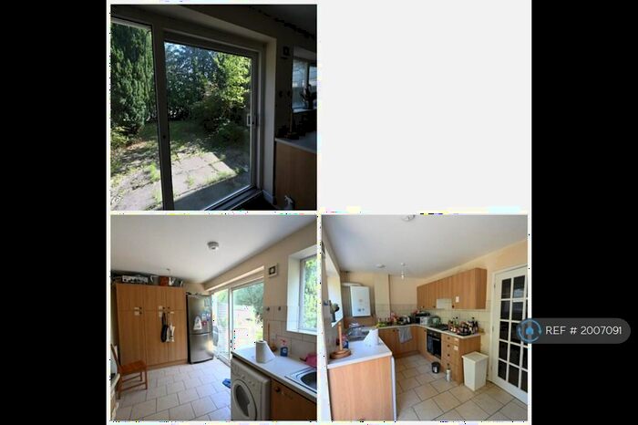 3 Bedroom Terraced House To Rent In Guildford Park Avenue, Guildford, GU2