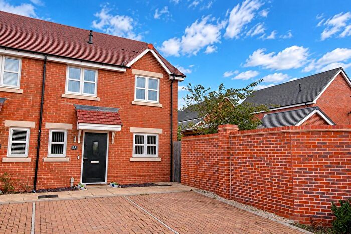 3 Bedroom Semi-Detached House For Sale In Francis Brown Way, Chalgrove, OX44