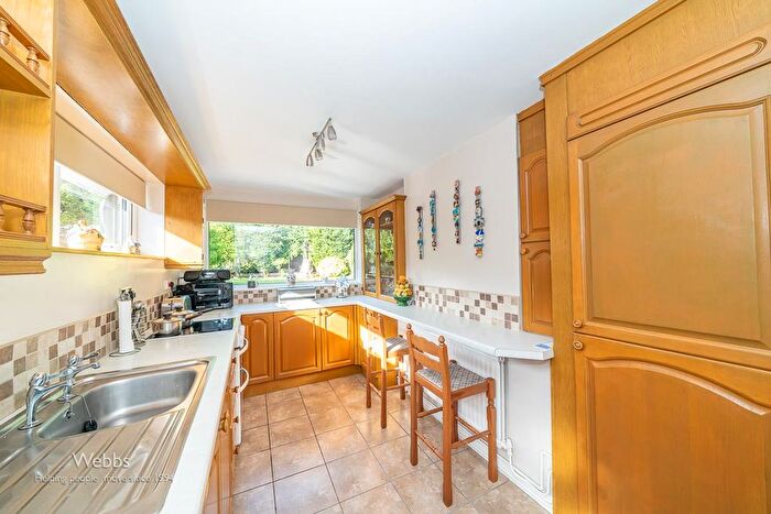 3 Bedroom Detached Bungalow For Sale In Enderley Drive, Bloxwich, Walsall, WS3