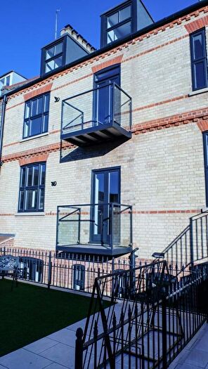 1 Bedroom Flat To Rent In Old Station Road, Newmarket, CB8