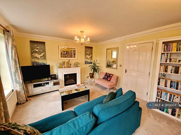 4 Bedroom Terraced House To Rent In Northcroft, Cheltenham, GL50