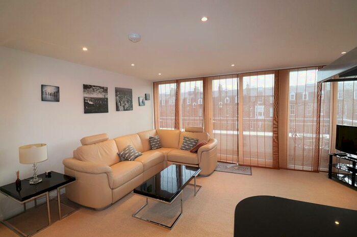 2 Bedroom Penthouse To Rent In Dempsey Court, Queen's Lane North, AB15