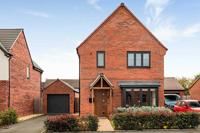 3 Bedroom Detached House For Sale In Sweet Chestnut Drive, Hereford, Herefordshire, HR4