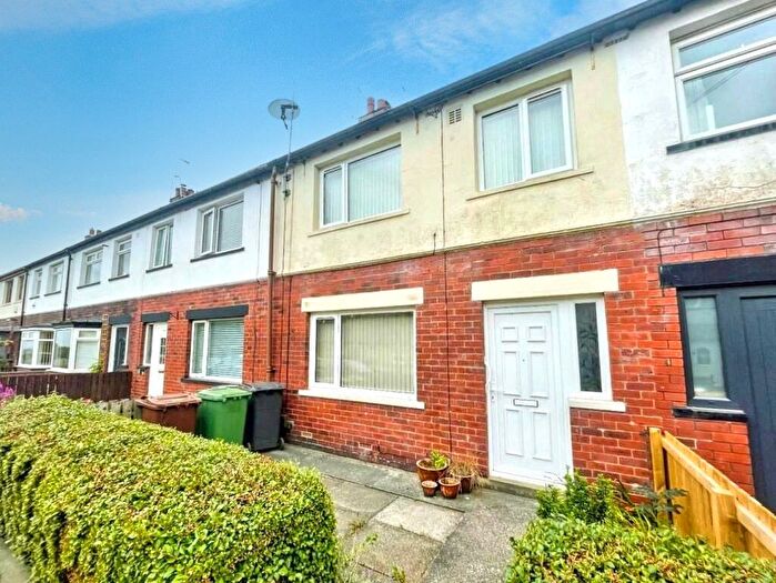 3 Bedroom Terraced House For Sale In Laurel Terrace, Stanningley, Pudsey, LS28