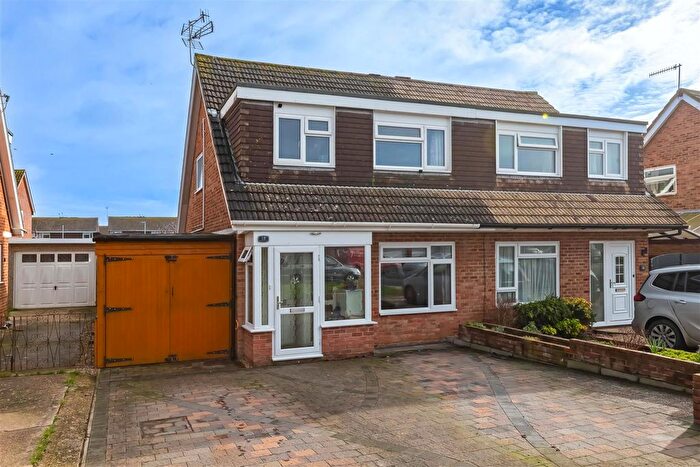 3 Bedroom Semi-detached House For Sale In Edmonton Road, Worthing, BN13