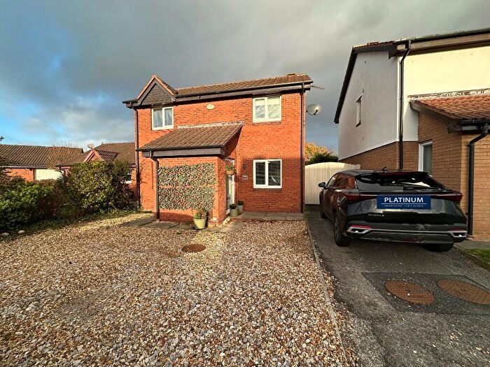 3 Bedroom Detached House For Sale In Crofters Heath, Great Sutton, CH66