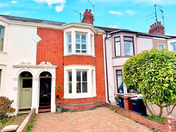3 Bedroom Terraced House For Sale In Knights Lane, Kingsthorpe Village, Northampton, NN2
