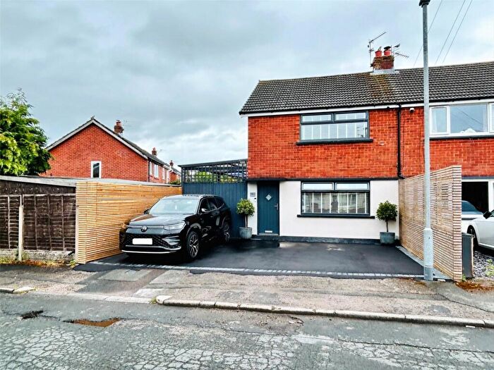2 Bedroom Semi-Detached House For Sale In Sefton Road, Walton-le-Dale, Preston, Lancashire, PR5
