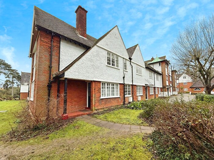 2 Bedroom Flat To Rent In Sollershott Hall, Sollershott East, Letchworth Garden City, SG6