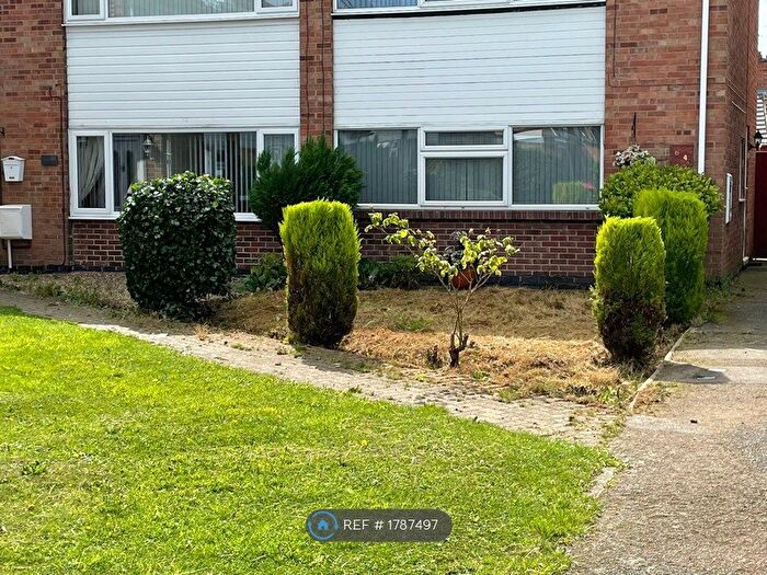 3 Bedroom Semi-Detached House To Rent In Lynden Avenue, Long Eaton, NG10