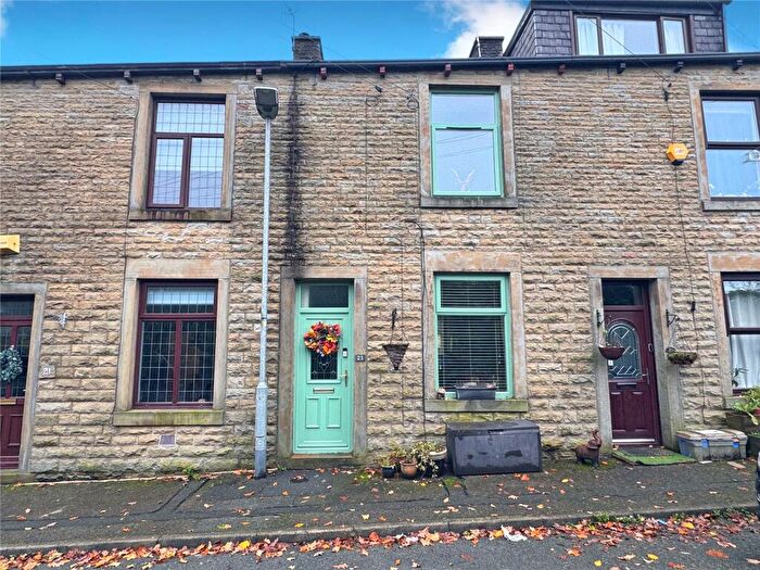 2 Bedroom Terraced House For Sale In Greenfield Street, Rawtenstall, Rossendale, BB4