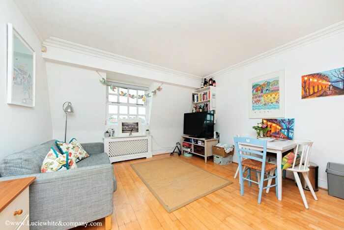 1 Bedroom Flat To Rent In Old Town, Clapham, SW4