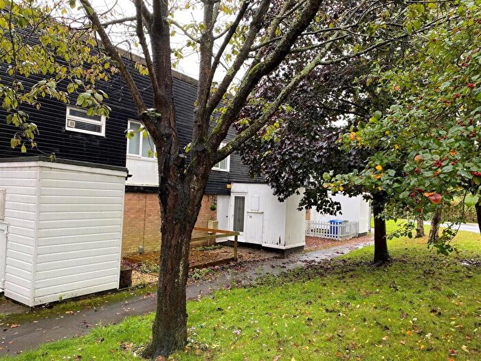1 Bedroom Apartment For Sale In Lochinver, Bracknell, RG12