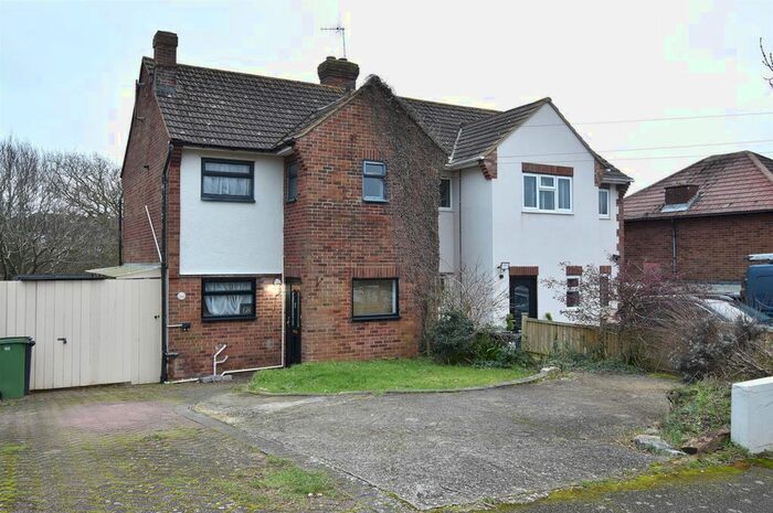 3 Bedroom Semi-Detached House To Rent In Collinswood Drive, St Leonards On Sea, East Sussex, TN38