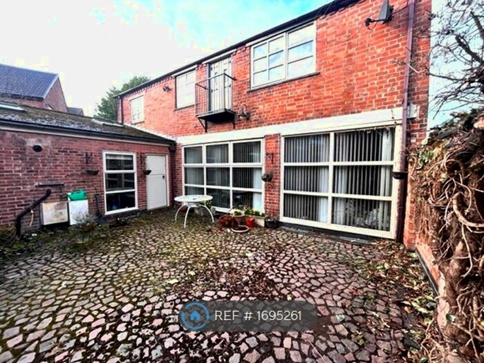 3 Bedroom Detached House To Rent In Queens Road, Leicester, LE2