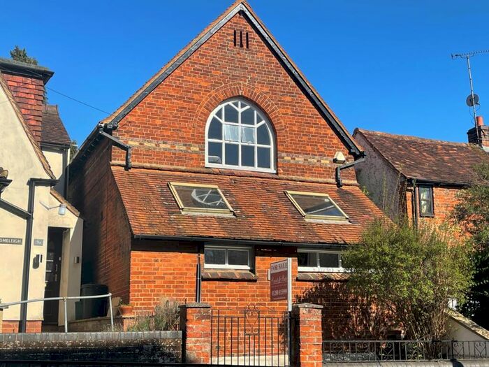 5 Bedroom Character Property For Sale In School Lane, Buckingham, MK18