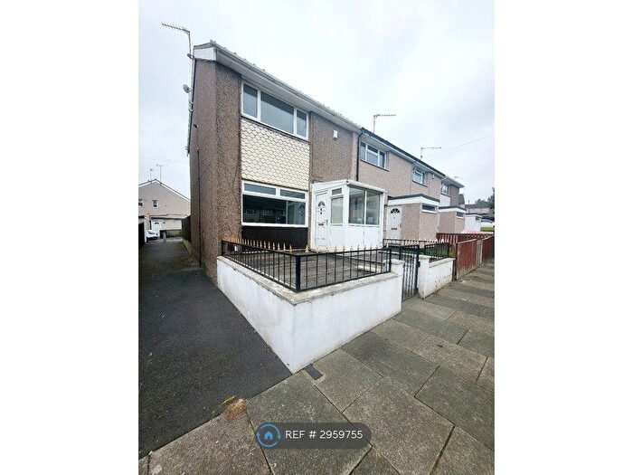 2 Bedroom End Terrace House To Rent In Rosedale Walk, Leeds, LS10
