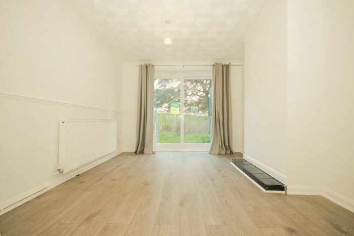 3 Bedroom House To Rent In Victoria Terrace, Sittingbourne, ME10